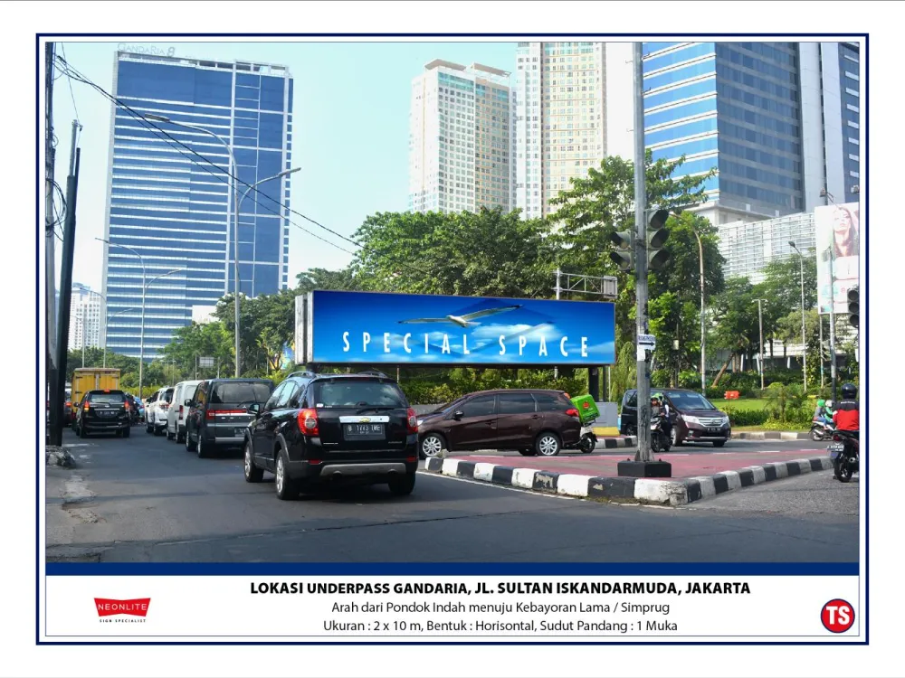 Billboard<br>LED Underpass Gandaria, Jl. Sultan Iskandar Muda, Jakarta (TS) 20200624 lok underpass gandaria jakarta ex tsel a