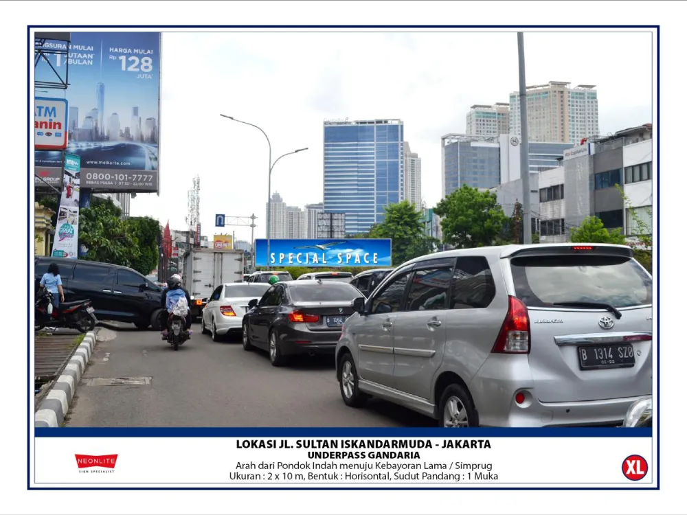 OUT DOOR Underpass Gandaria, Jl. Sultan Iskandarmuda, Jakarta (XL) 20200624 lok underpass gandaria jakarta xl a