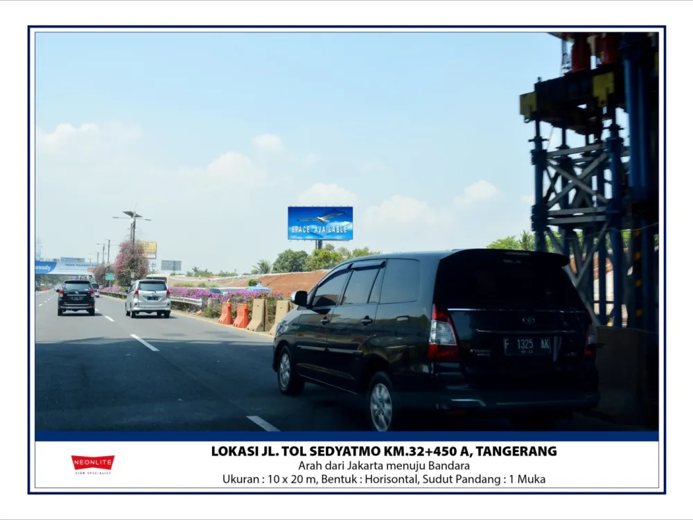 Billboard<br>LED Jl. Tol Sedyatmo KM.32+450 A, Tangerang 20220509 lok jl tol sedyatmo km 32450 a tangerang ciantek1